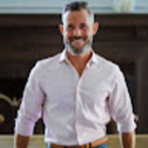 Meet your Posher, Pete the realtor